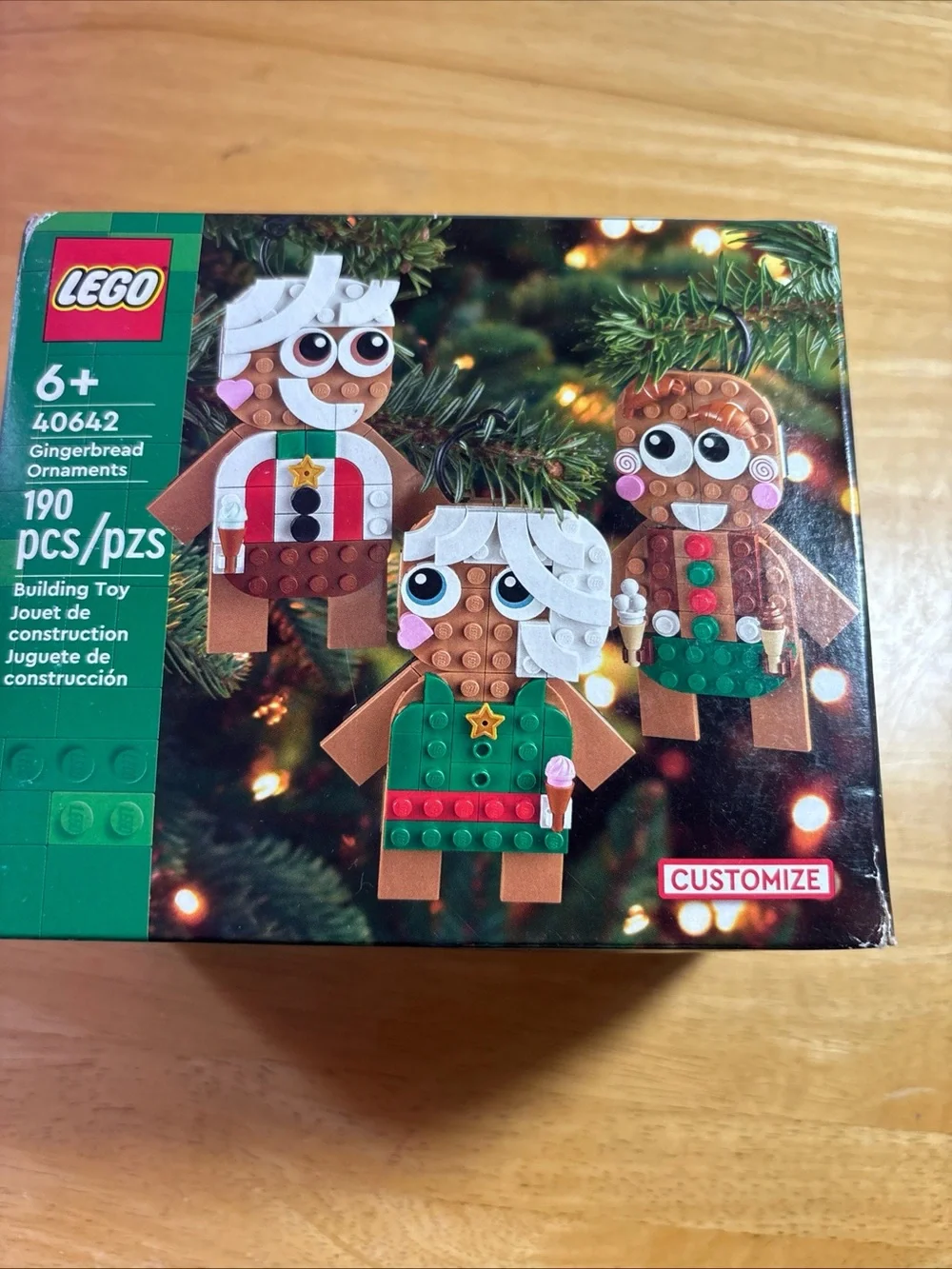 LEGO Gingerbread Ornaments Holiday Building Set - 40640 (208 pcs)